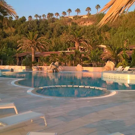 فيلاخيو كالا دي فولبي شقة فندقية كابو فاتيكانو