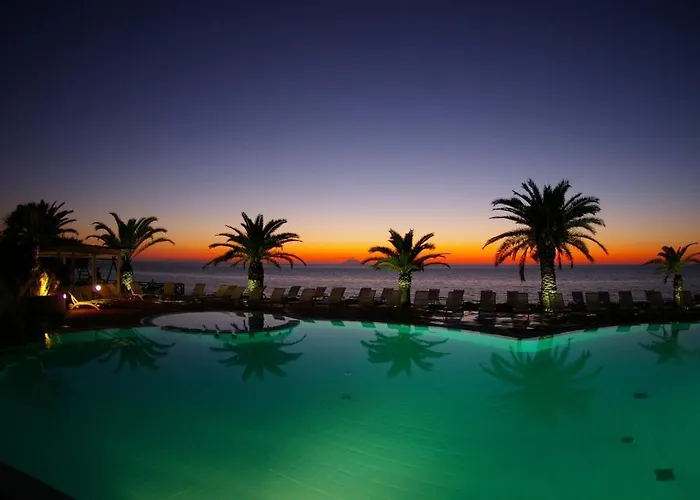 Villaggio Cala Di Volpe 4* Capo Vaticano