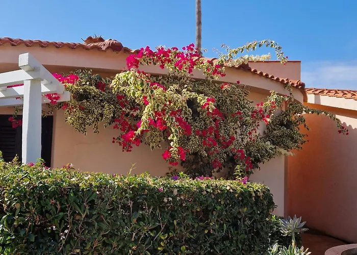 Villaggio Cala Di Volpe 4*