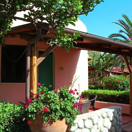 Villaggio Cala Di Volpe 4*