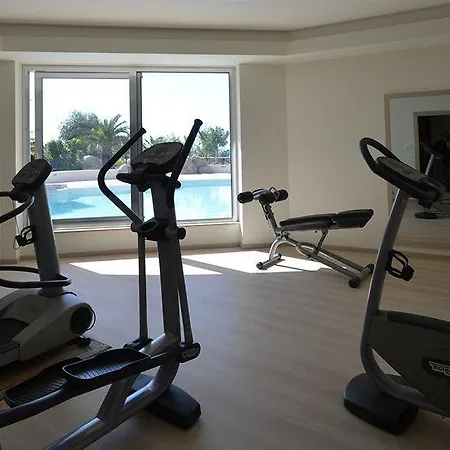 Villaggio Cala Di Volpe Lägenhetshotell 4*