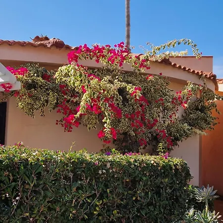 Villaggio Cala Di Volpe 4*