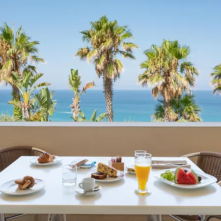 Villaggio Cala Di Volpe 4* Capo Vaticano