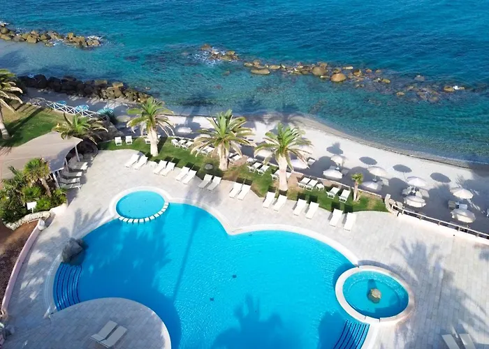 Villaggio Cala Di Volpe Capo Vaticano