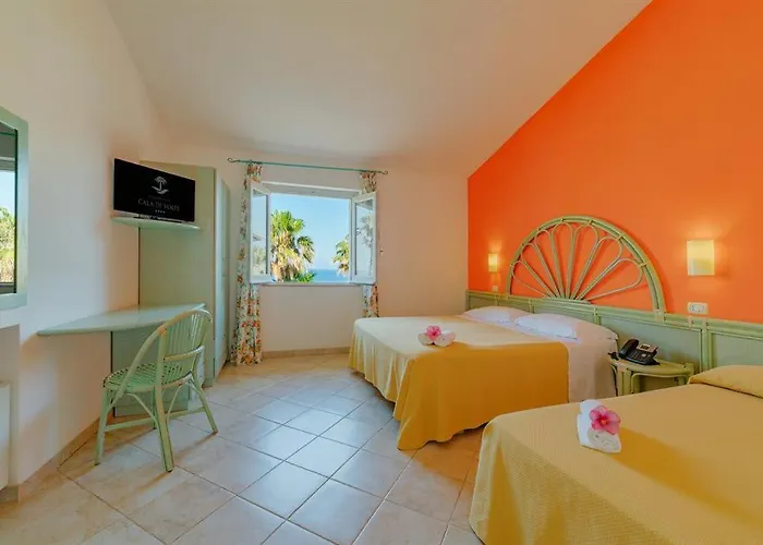 Villaggio Cala Di Volpe 4* Capo Vaticano