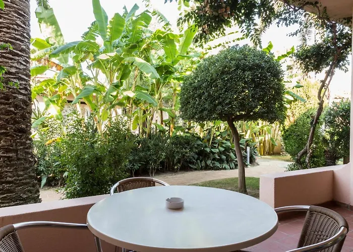 Lägenhetshotell Villaggio Cala Di Volpe 4*