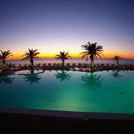 Villaggio Cala Di Volpe 4*