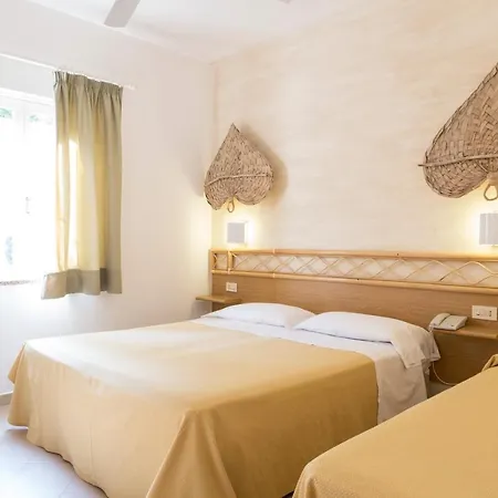 Villaggio Cala Di Volpe 4*