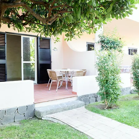 Villaggio Cala Di Volpe 4*